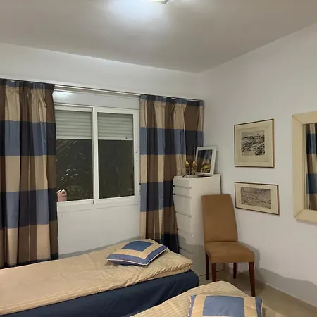 Intermobiliaria - Puerto Alto B4 13 * Estepona